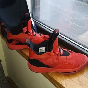 Air jordan 33 xxxiii red size 13